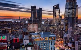 Doubletree By Hilton New York Times Square West